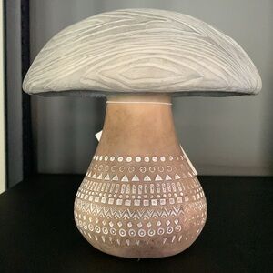 Mushroom 🍄‍🟫 figurine